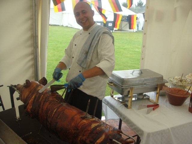 spitting pig bbq