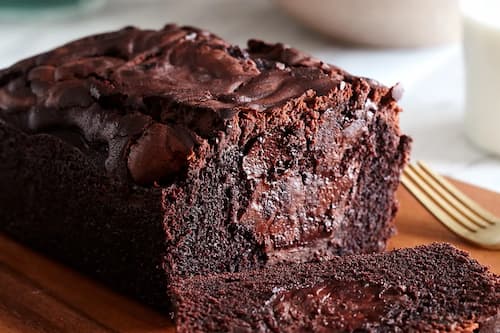 Double-Chocolate-Fudge-Cake